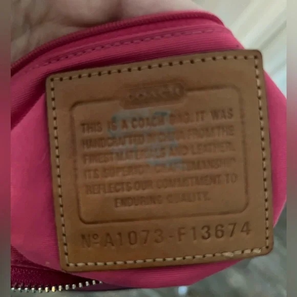 Vintage Coach A1073-F13674 - Jacquard Pink Striped Shoulder Bag - Brown & Tan - Picture 5 of 8